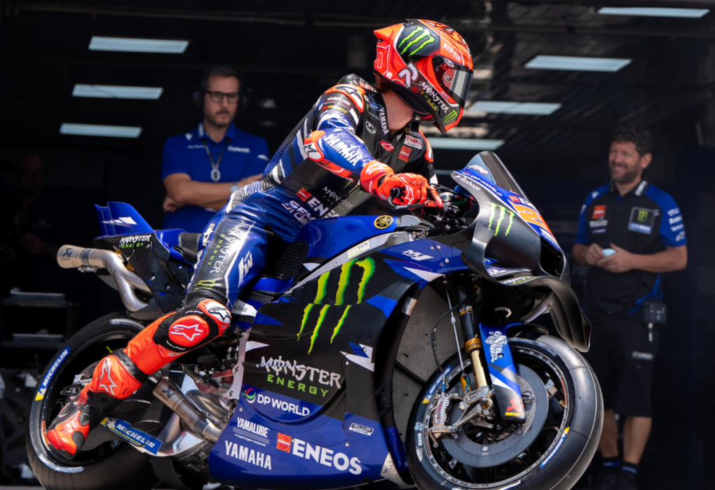 Fabio Quartararo au guidon de sa Yamaha M1 V4 à l’approche du GP d’Australie.