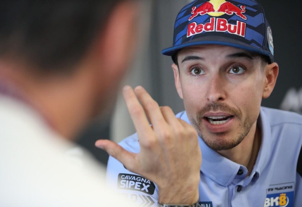 Jorge Martín, pilote Aprilia en MotoGP, évoque la tenue du Grand Prix du Qatar.