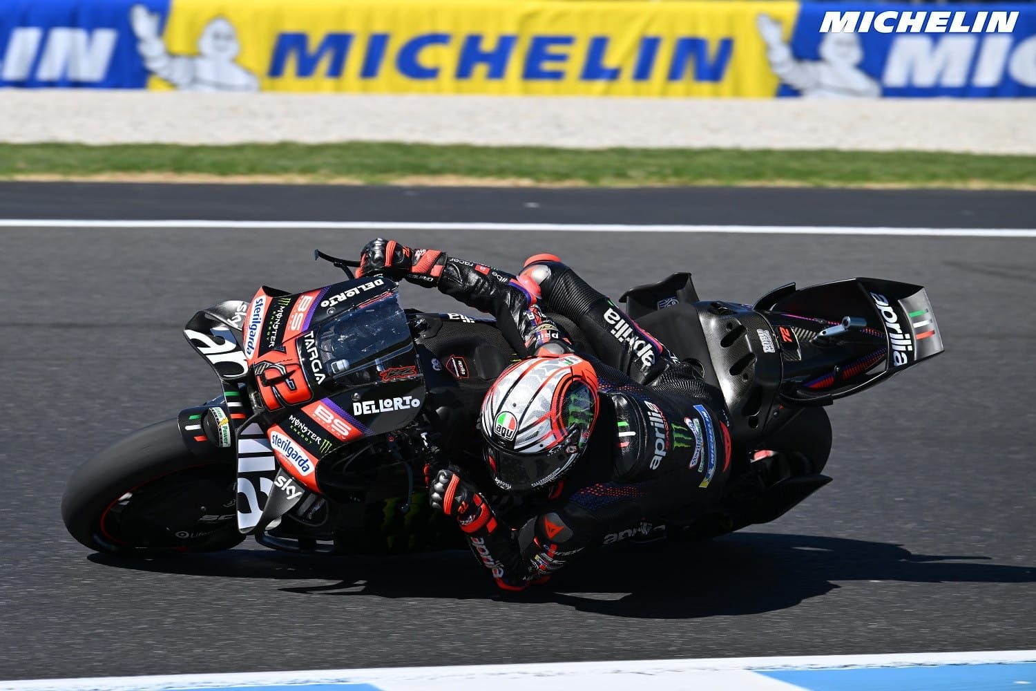 Bezzecchi est en tête, tandis que Zarco et Bagnaia sont en Q1.