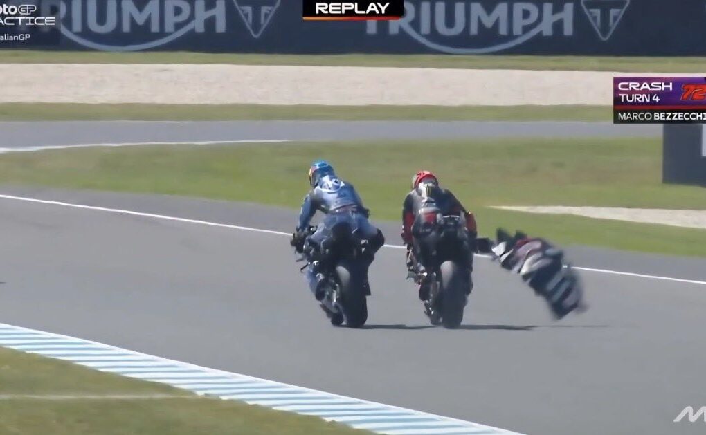 Marco Bezzecchi et Alex Marquez en piste à Phillip Island sur leurs Aprilia et Ducati Gresini.