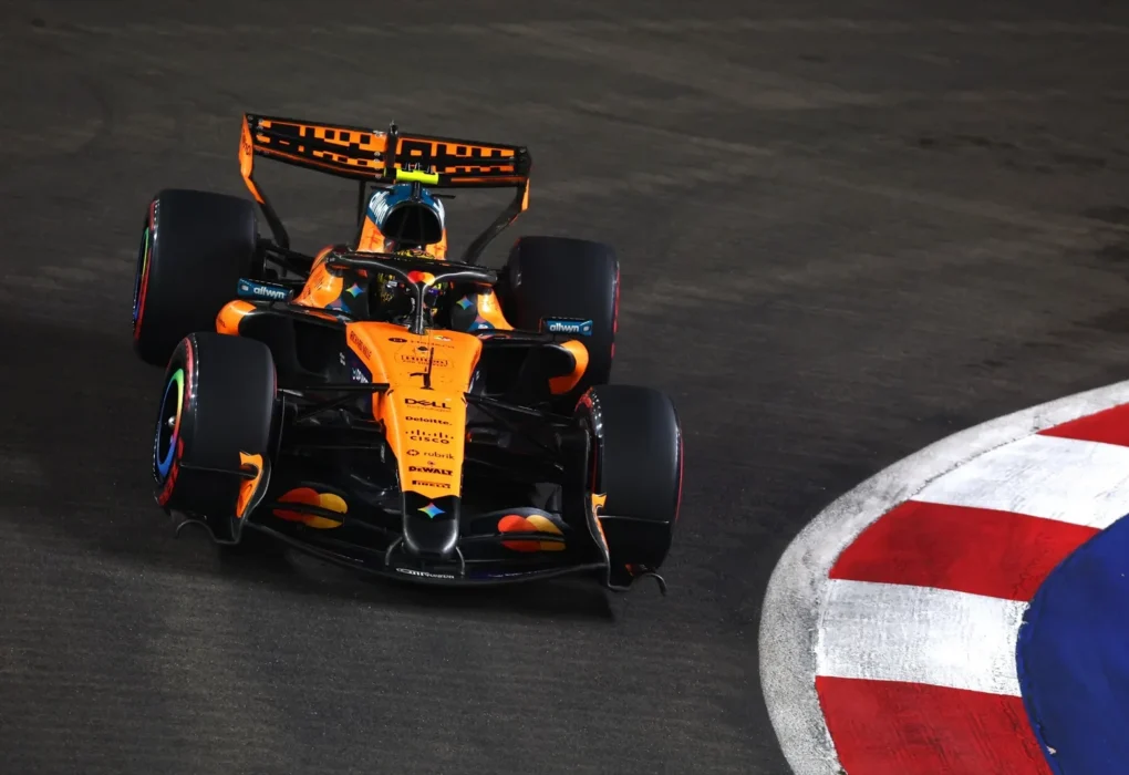 Lando Norris et Oscar Piastri, les deux pilotes McLaren en Formule 1.
