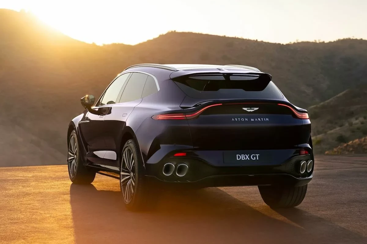Aston Martin DBX GT