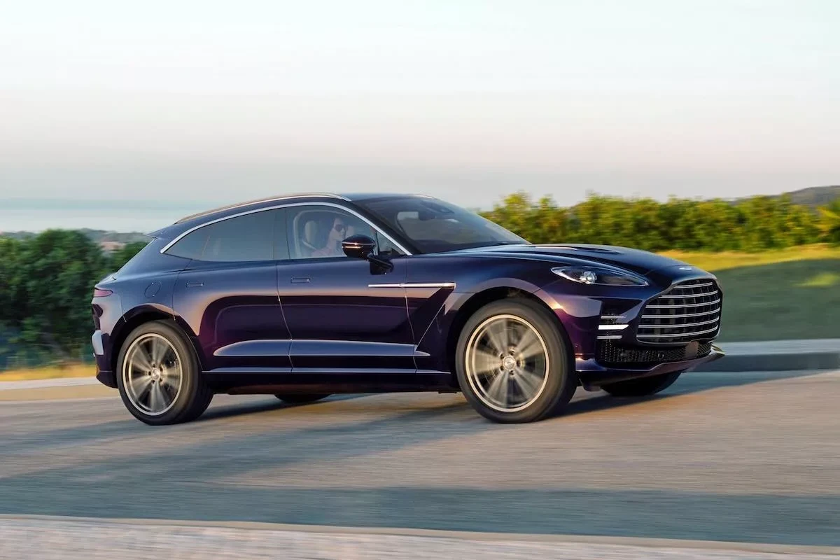Aston Martin DBX GT