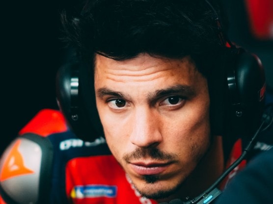 Joan Mir au guidon de sa Honda RC213V en MotoGP.