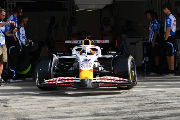 Nikola Tsolov, candidat à un baquet chez Racing Bulls pour la saison 2027 de F1.