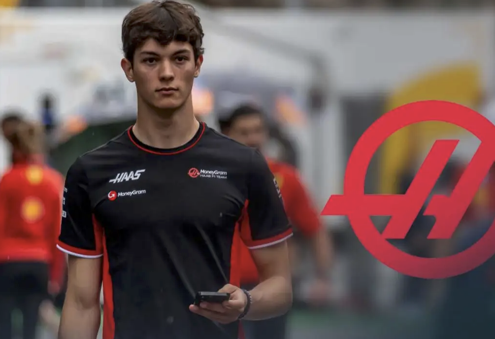 Oliver Bearman au volant de sa monoplace Haas en F1.