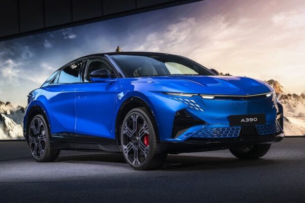 Le SUV électrique Alpine A390, dont la production est assurée à Dieppe.