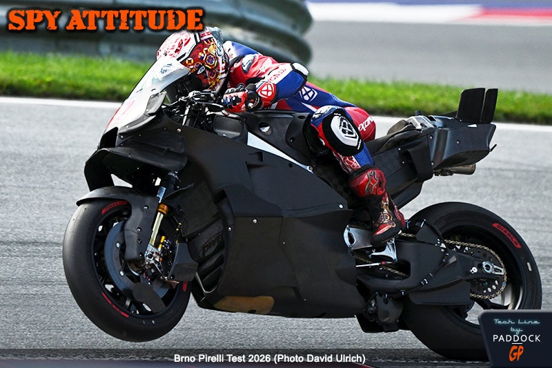 Prototype Honda MotoGP 2027 avec son nouveau carénage lors du test Pirelli à Brno.