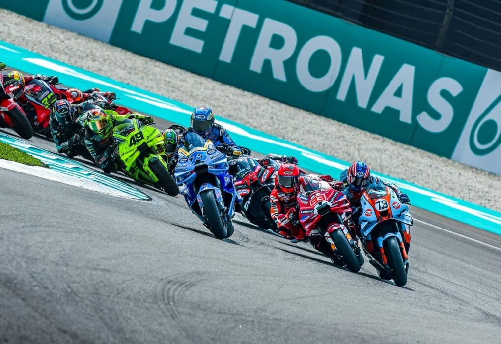 Ai Ogura en piste lors du sprint du Grand Prix de Malaisie à Sepang.